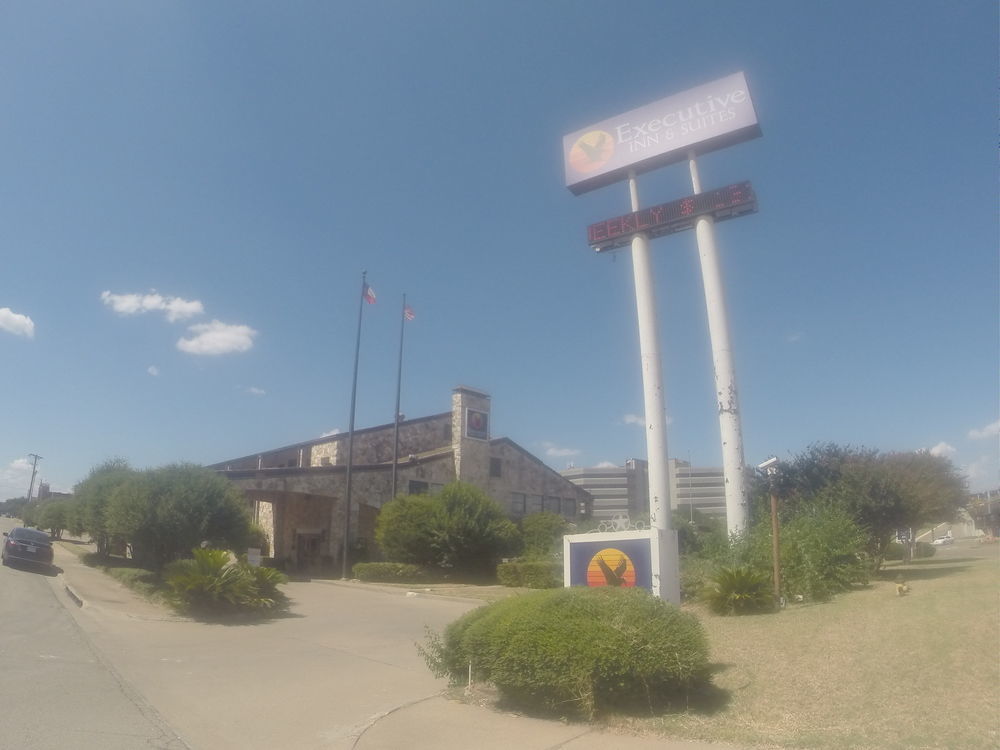 Executive Inn And Suites Waco Εξωτερικό φωτογραφία